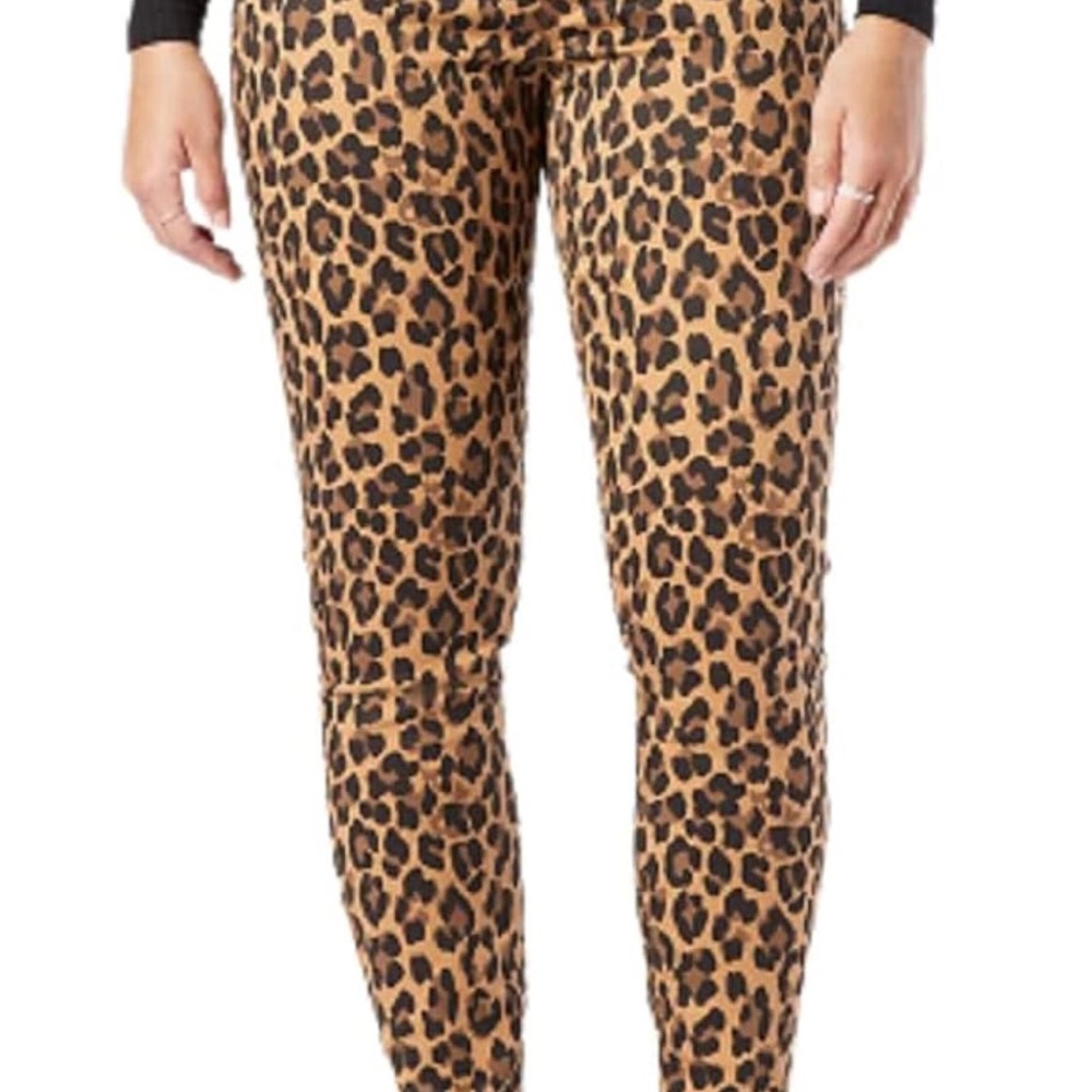 Leopard Levi’s Plus Size Skinny Pants 28 Short